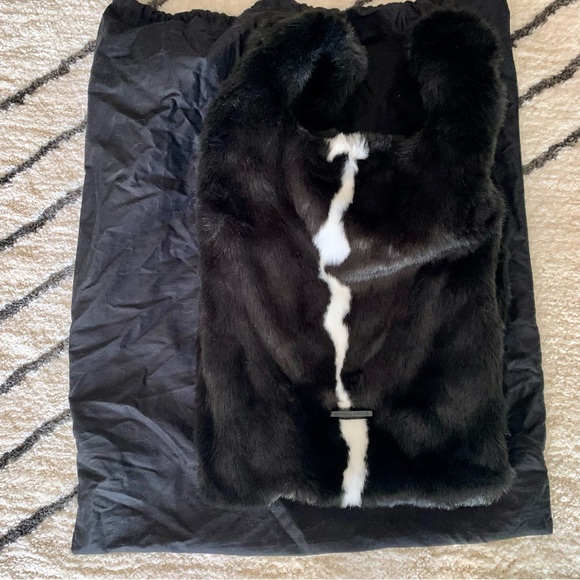 Kendall & Kylie Michelle faux fur bag - Picture 3 of 3